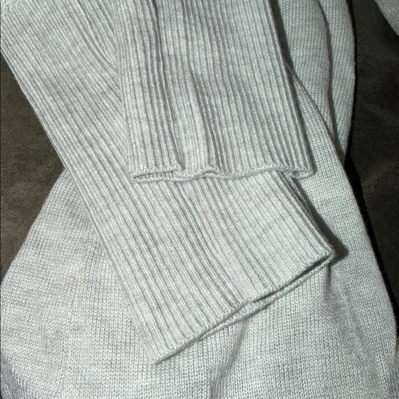 Lululemon Unity Drop Back Sweater - Picture 5 of 7